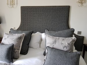 Prince of Wales headboard