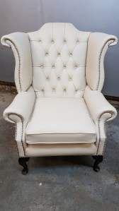 Wingback in cream leather